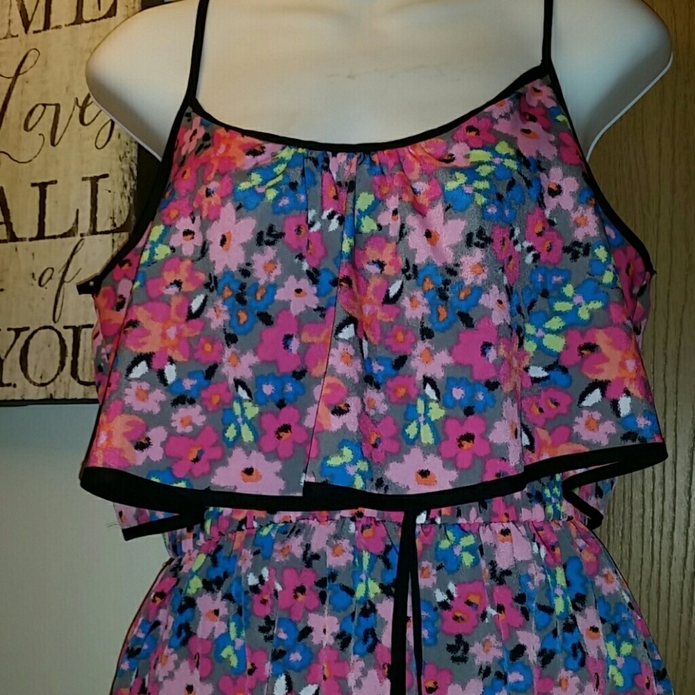 Dress - Picture 2 of 5